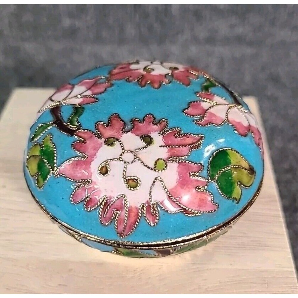 Vintage Cloisonne Small Round Enameled  Trinket Box Blue Floral 2.75 In.